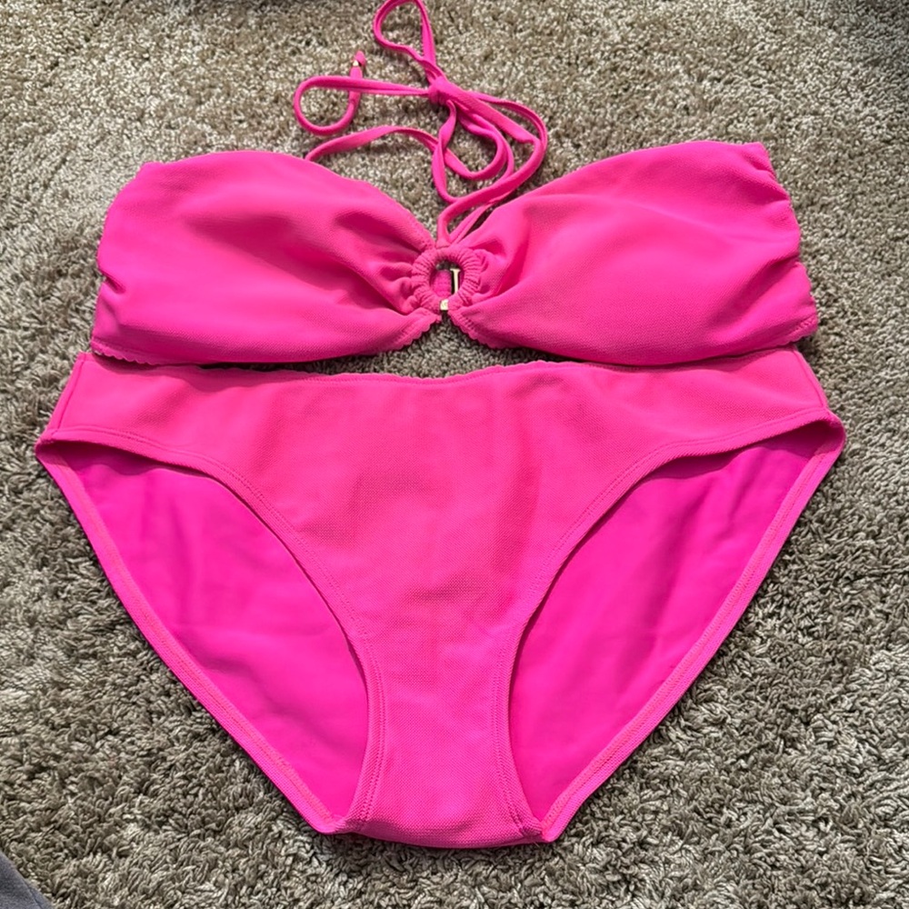 Vineyard Vines Pink Top